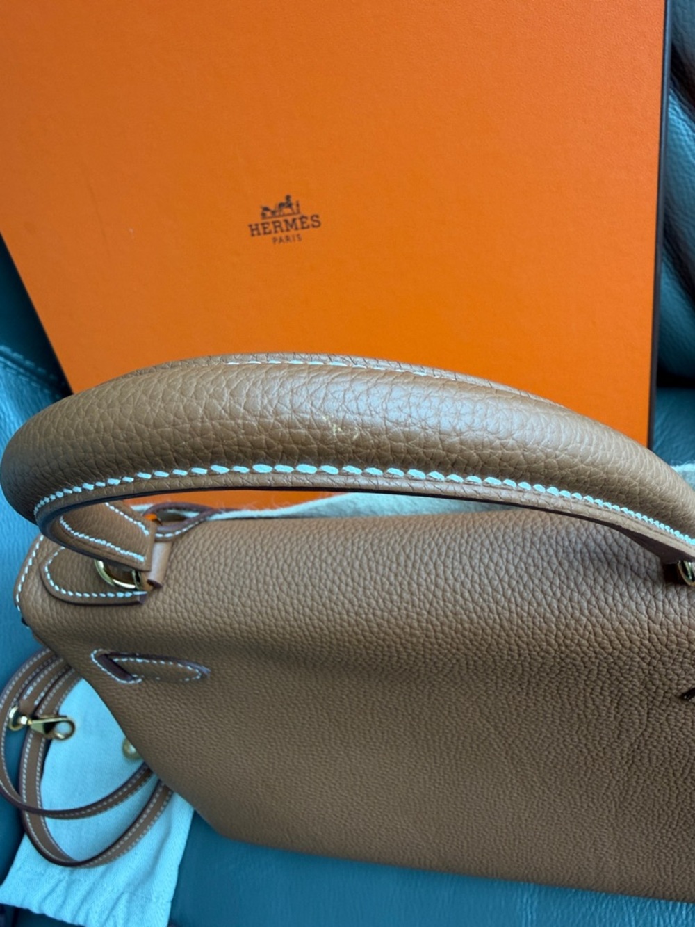 Hermès Kelly 28 in Togo Leather – Stamp Z (2021) - Picture 16 of 17
